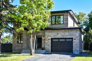 New Elegant Luxury home for sale in Brossard