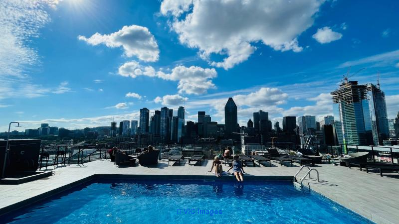 Superb 2 bedroom 2 bathroom condo 8th floor Exalto Griffintown