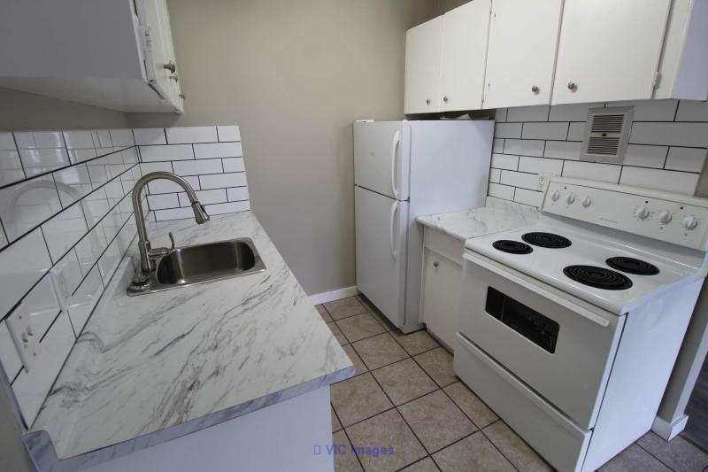 Affordable Student Accommodation In Edmonton @625$/month