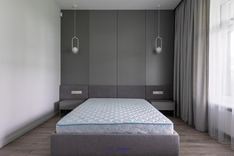 Modern Storage Queen Size Velvet Fabric Bed for bedroom design