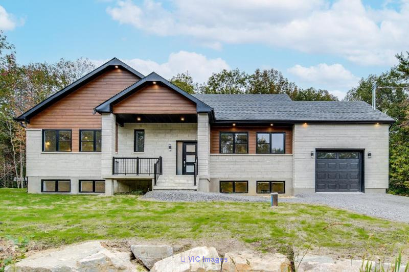 Large house offering tranquility, zenitude and comfort in nature