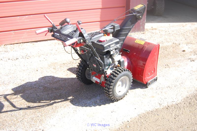 357CC CRAFTSMAN SNOW BLOWER....