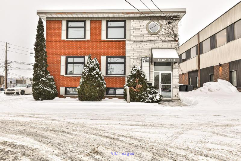 998 sqft cutting edge of technology Ste-Therese