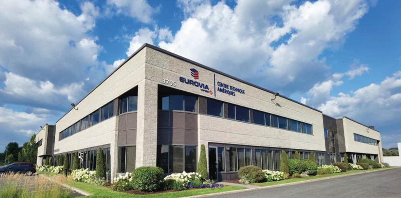 2,524 sqft fully-furnished office on 2nd floor in Brossard