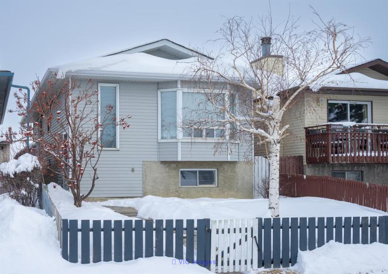 two bedroom two bathroom Whithorn home