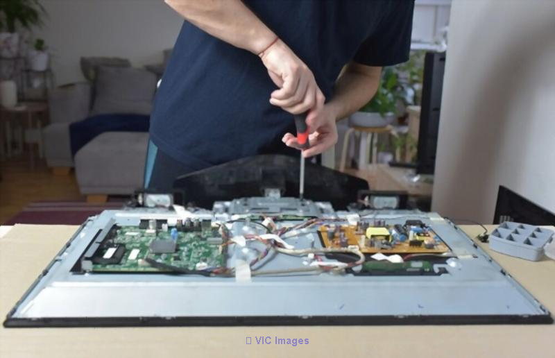 Get Your TV Fixed Today in Richmond Hill