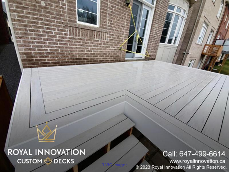 Find Experienced Deck Contractor in Your Location | Royal Innovation D