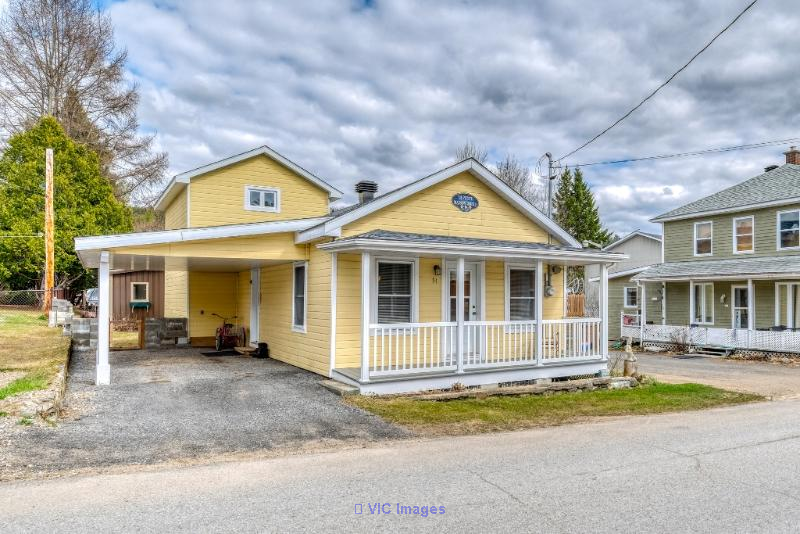 2 chambres rénovée au coeur du village