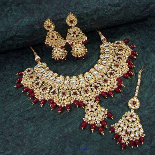 Indian Imitation Jewellery Manufacturer and Wholesaler in the USA