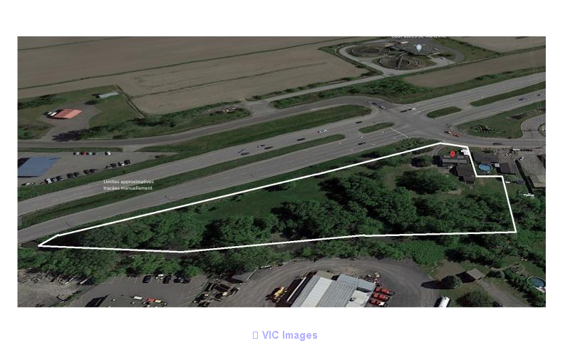 Terrain commercial 1.94 Acres avec maison Marieville