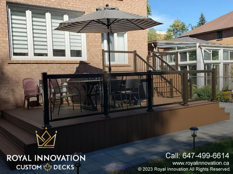 Affordable Deck Contractor in Canada- Royal Innovation