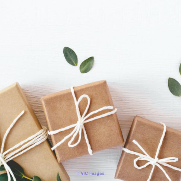 CUSTOMIZED BIRTHDAY GIFTS AS PER AGE