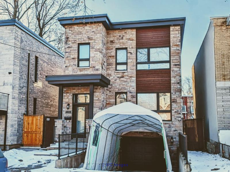Cottage 2015 4 Chambres + Garage Pointe-aux-Trembles