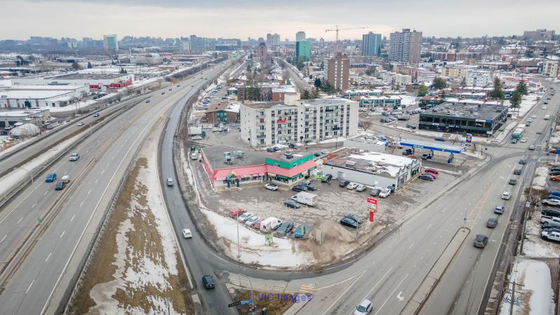 Prime Commercial Property in Gatineau with High Visibility / Propriété commerciale de premier choix à Gatineau avec haute visibilité