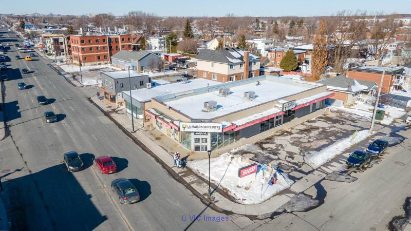 Commercial Property for Sale on Ch. Chambly, Longueuil / Propriété commerciale à vendre sur Ch. Chambly, Longueuil
