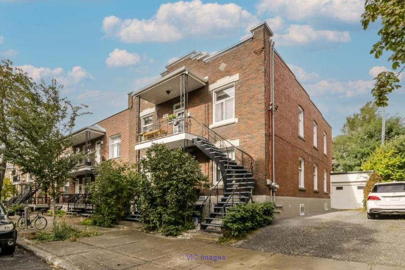 Grand duplex avec 4 chambres sur chaque étage Villeray