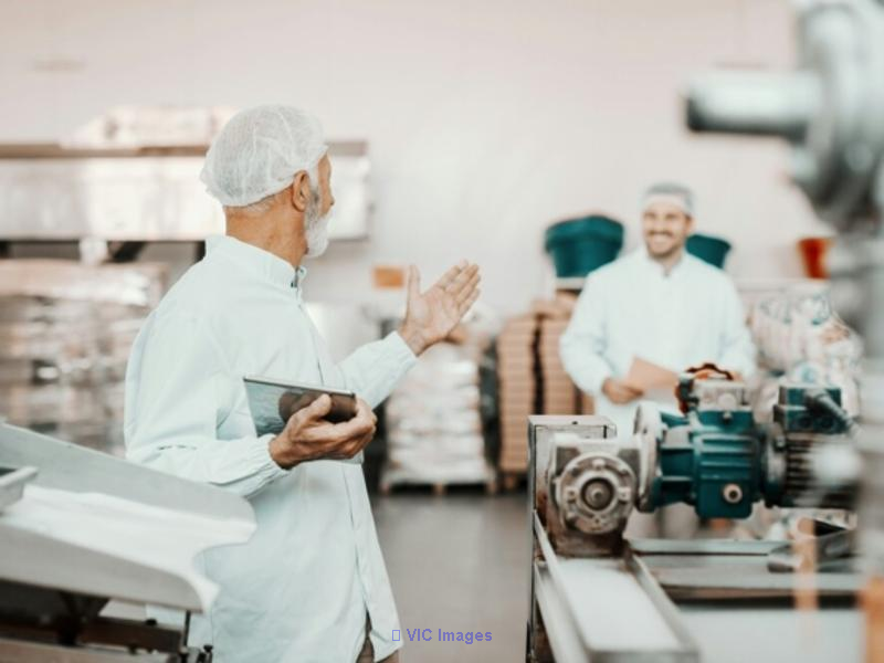 Food Plant for Sale: Wholesale & Retail Property / Vente d'usine alimentaire : Propriété de gros et de détail
