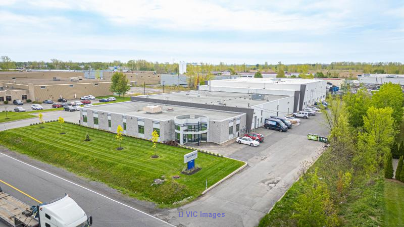Industrial Space for Rent: 6,500-15,500 sqft in Candiac / Espace industriel à louer : 6 500-15 500 pc à Candiac