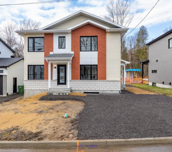 New Home with Bachelor Suite for Rent in Beauport $2950/month / Maison neuve avec suite à louer à Beauport 2950$/mois