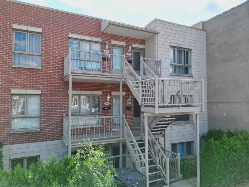 2-Bedroom Near Promenade Bellerive Park, St-Lawrence River / Appartement 2 chambres près du parc Promenade Bellerive, fleuve St-Laurent