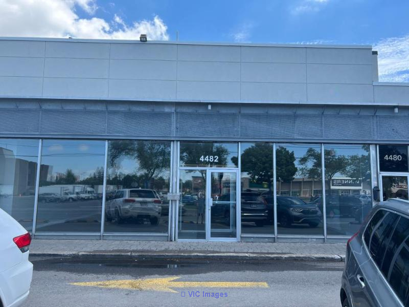 Spacious 3,400 sqft Property in Prime Jean-Talon Est, St-Leonard / Propriété spacieuse de 3 400 pi² à l'emplacement idéal de Jean-Talon Est, St-Léonard