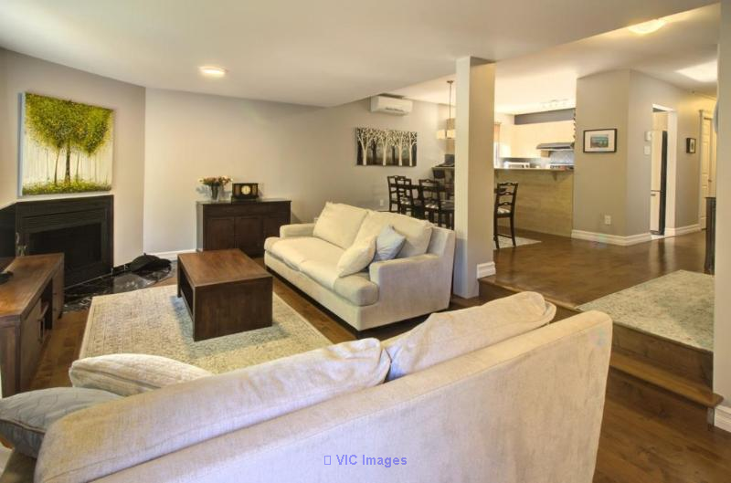 Charming 2-Bedroom Condo with Garage and Fireplace in Saint-Lambert / Charmant condo 2 chambres avec garage et cheminée à Saint-Lambert