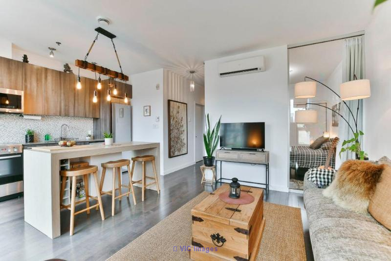 Turnkey 3.5 Unit with 2 Parking Spaces in Lachine / Appartement clé en main 3 1/2 avec 2 stationnements à Lachine