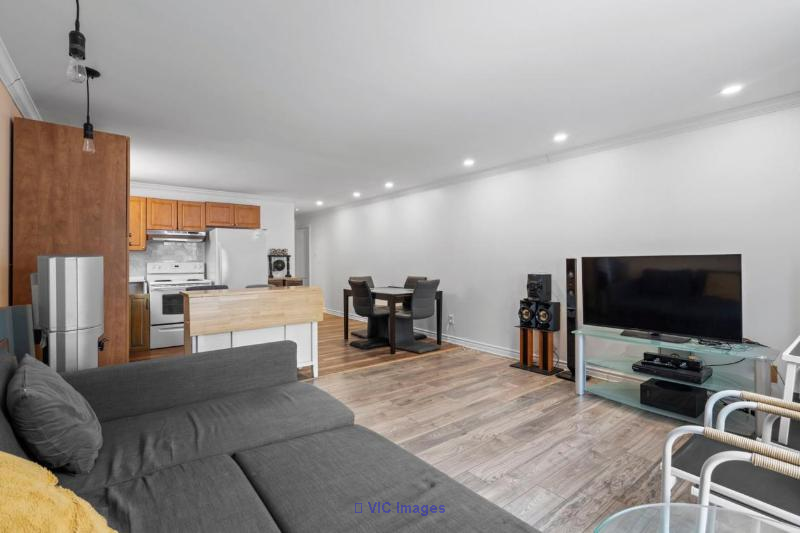 Furnished or unfurnished condo for rent near REM Brossard / Condo meublé ou non à louer près du REM Brossard