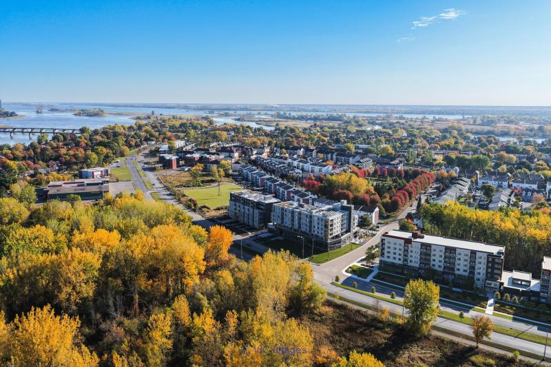 2-Bedroom Rentals at Le MileBrook in P-A-T / Appartements 2 chambres au MileBrook à P-A-T