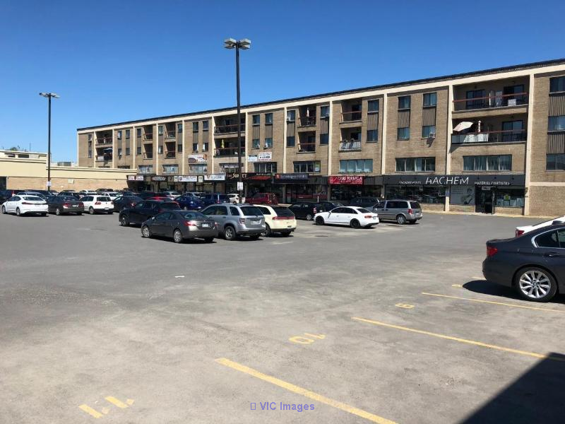 Spacious 2,900 Sqft Office for Rent on 2nd Floor in Montreal Mercier / Bureau spacieux de 2 900 pi² à louer au 2e étage à Montréal Mercier