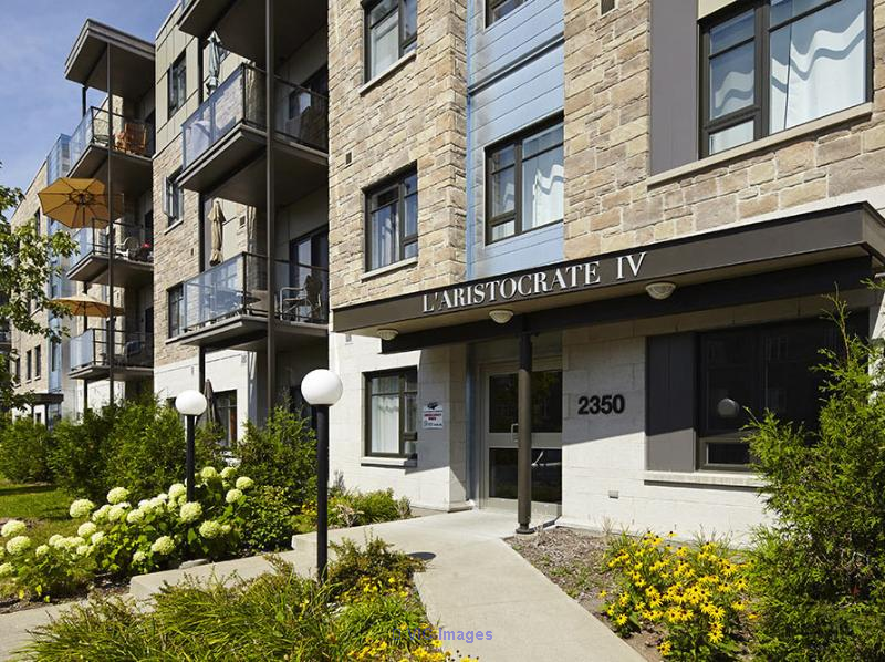 Spacious and Affordable Condo for Rent in Lebourgneuf / Condo spacieux et abordable à louer à Lebourgneuf