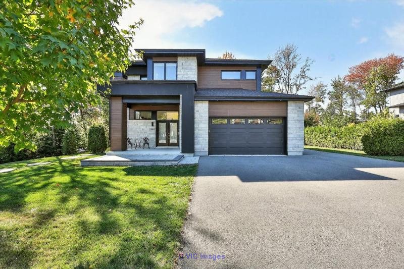 Luxury Real Estate - Mirabel en Haut Neighborhood / Immobilier de Luxe - Quartier Mirabel en Haut
