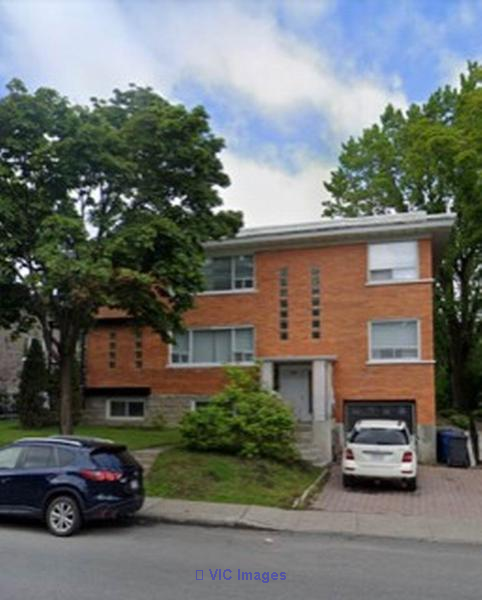 Spacious 4-Bedroom Apartment for Rent Near Université Laval / Appartement spacieux de 4 chambres à louer près de l'Université Laval