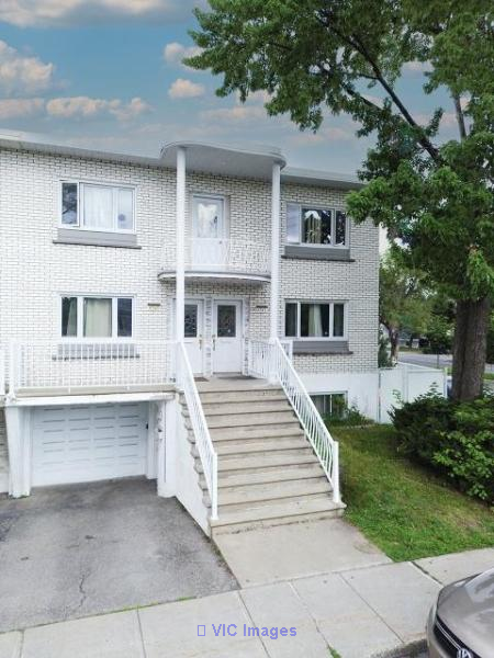 Duplex + Bachelor Triple Occupancy Anjou